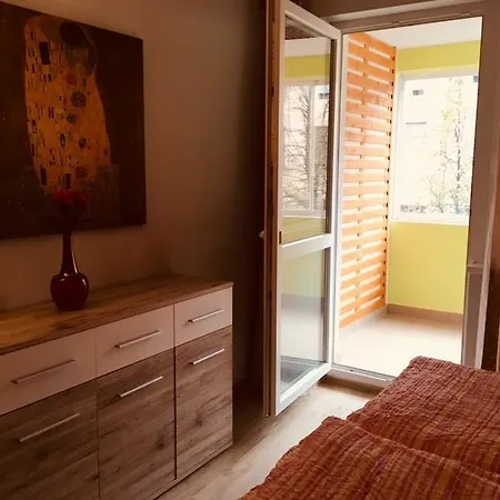 Jarosova Apartment *